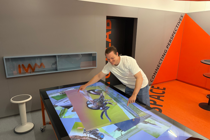 Multitouch-Tisch im Future Inovvation Space_900x600.png